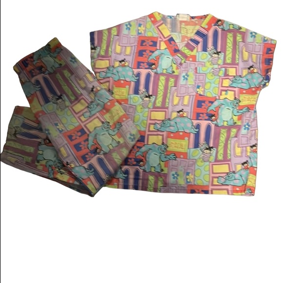 Juniors MONSTERS INC Large PAJAMA SET - Picture 1 of 5